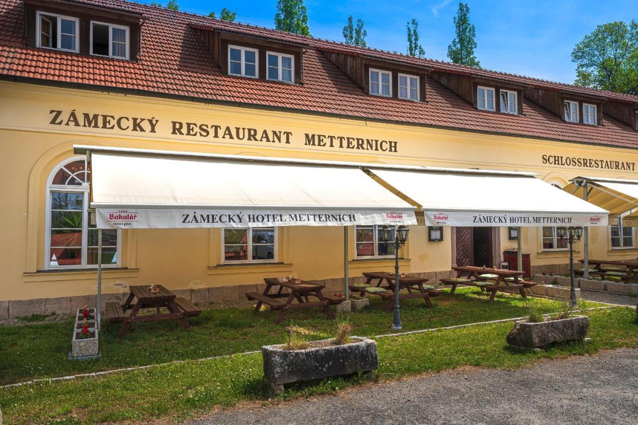 Zamecky Hotel Metternich Velka Hledsebe 외부 사진